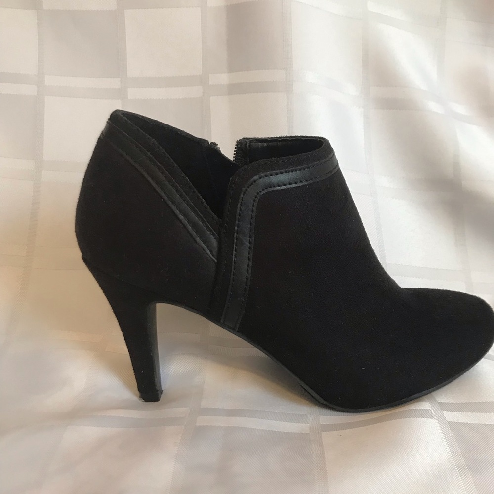 COPY - Dexiflex comfort heels